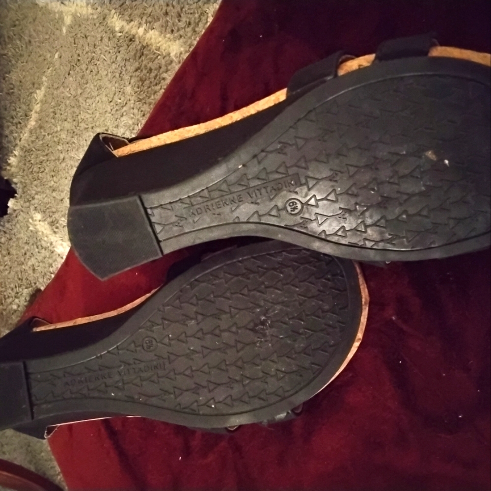 Adrienne Vittadini Size 6 1/2 Black
